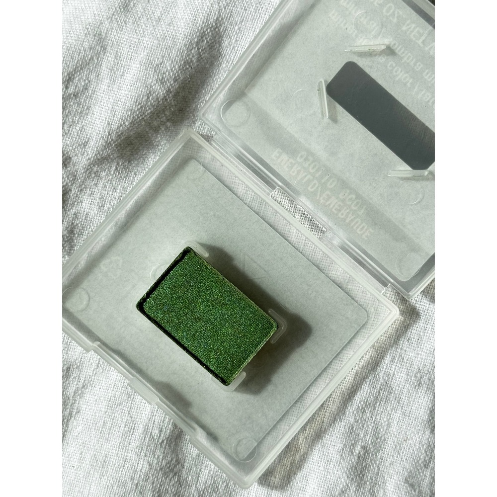 Mary Kay Mineral Eye‎ Color Emerald Green Shimmer Eyeshadow .05 oz